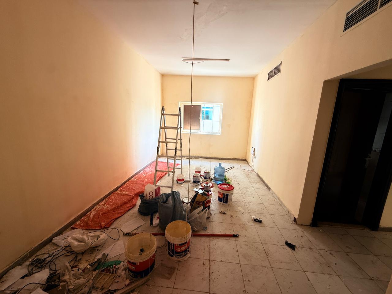 Beautiful two-bedroom apartment with a living room and two bathrooms at an excellent price in Al Rashidiya 3 area, next to the Ladies' Park.