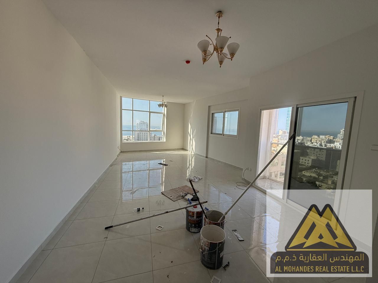 Full and direct sea view of Ajman Corniche - Luxury three-bedroom apartment, first occupancy, with parking