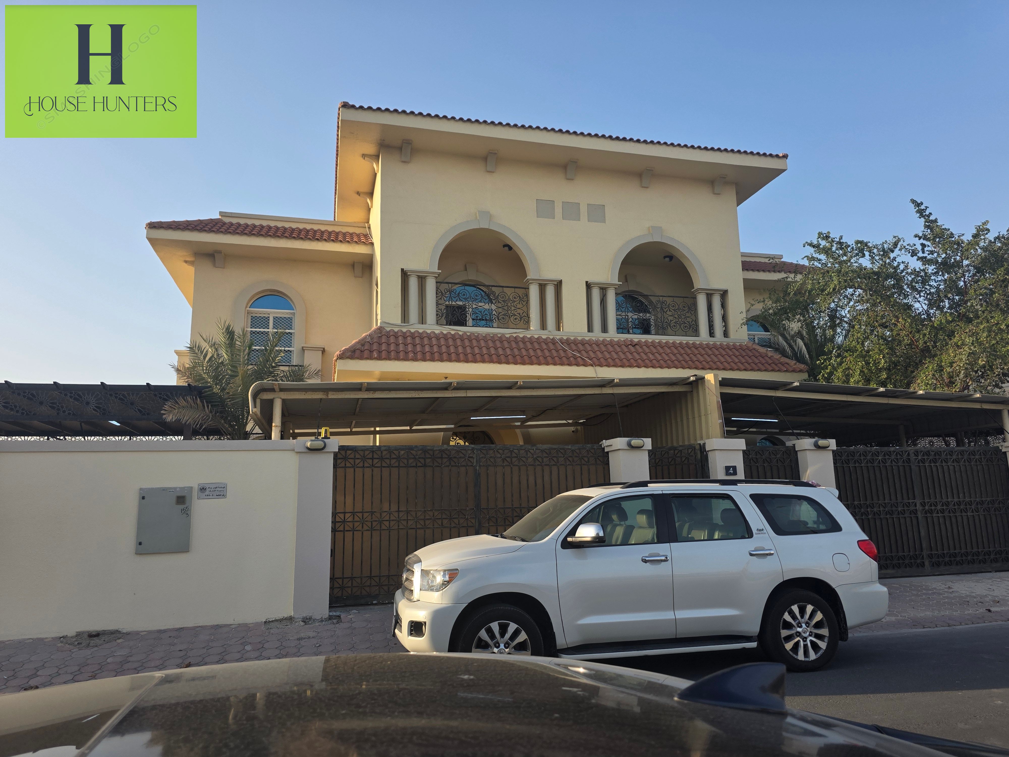 Modern 4BR Villa Just Walking On Beach