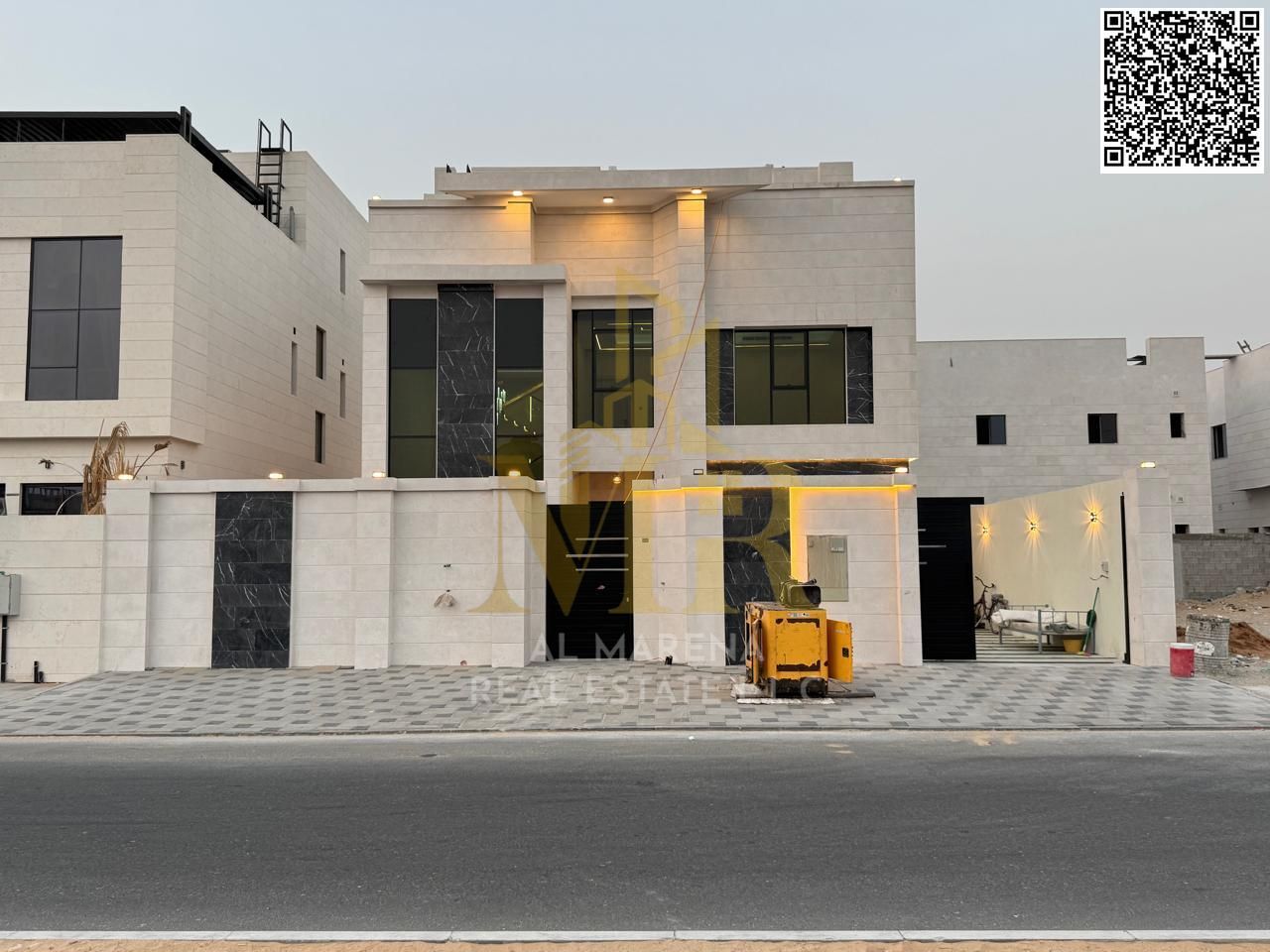 Luxury two-story villa with a rooftop for sale in Al Aaliyah – 8 master bedrooms with a swimming pool | 4350 sq ft