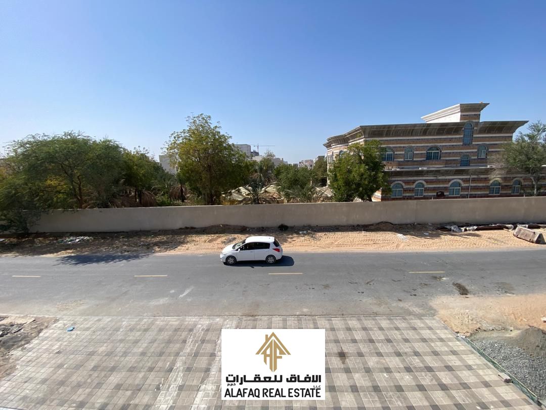 5 Bedroom Villa with Private Rooftop and Maid’s Room in Al Helio 1 – Modern Design, Spacious Layout, Registration Fees Included
