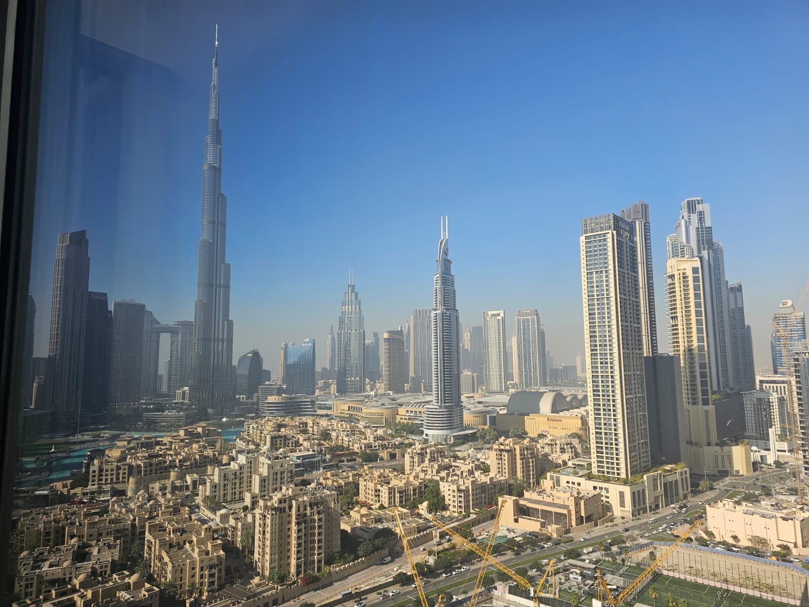 Bright stunning | Two Bedroom partially Burj khalifa View