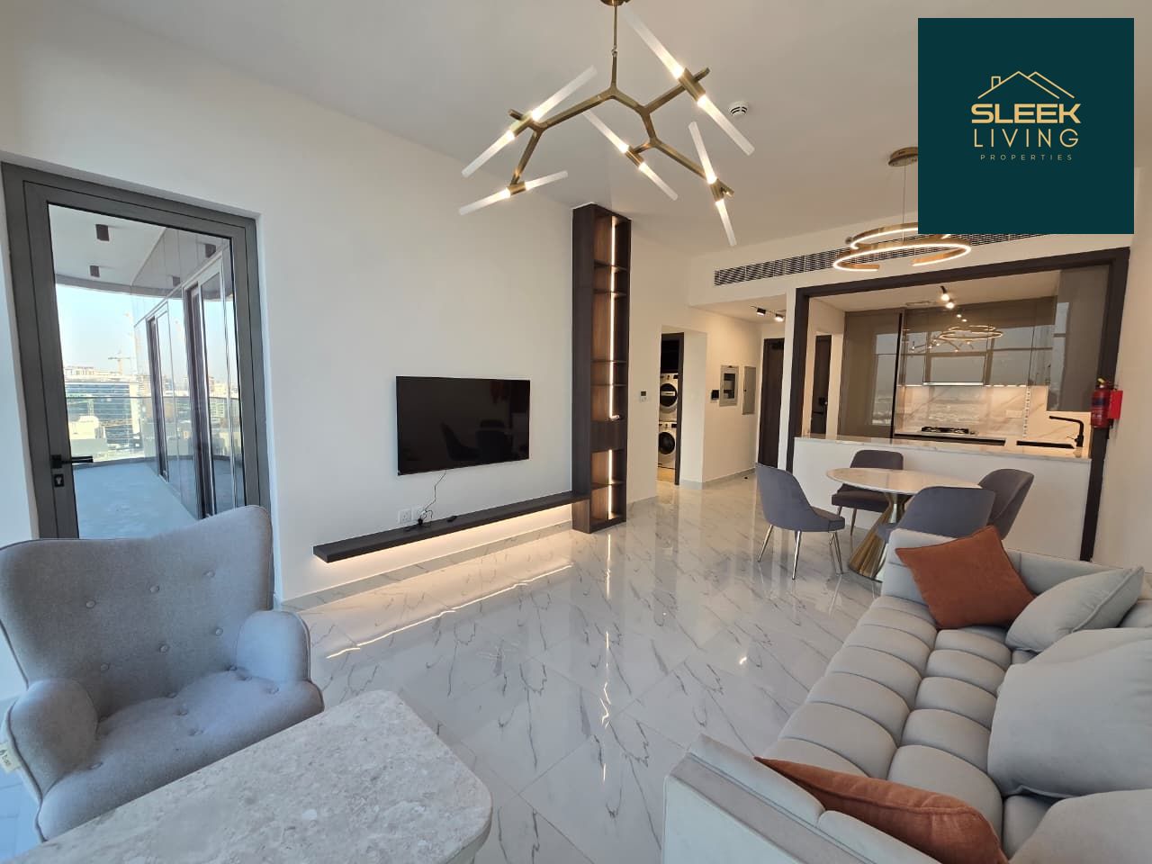 Biggest Layout + Burj Khalifa Clear View+ Chiller free + Maid