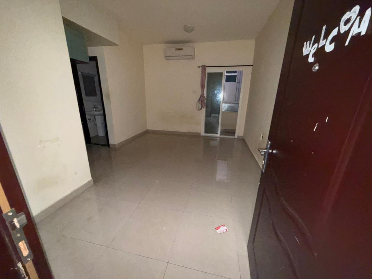 Second studio apartment in Al Hamidiya, near the courthouse and Ajman University. Balcony with a semi-separate kitchen.