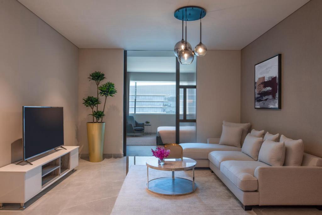 Stylish and Modern Fully Furnished Two Bedroom Apartment