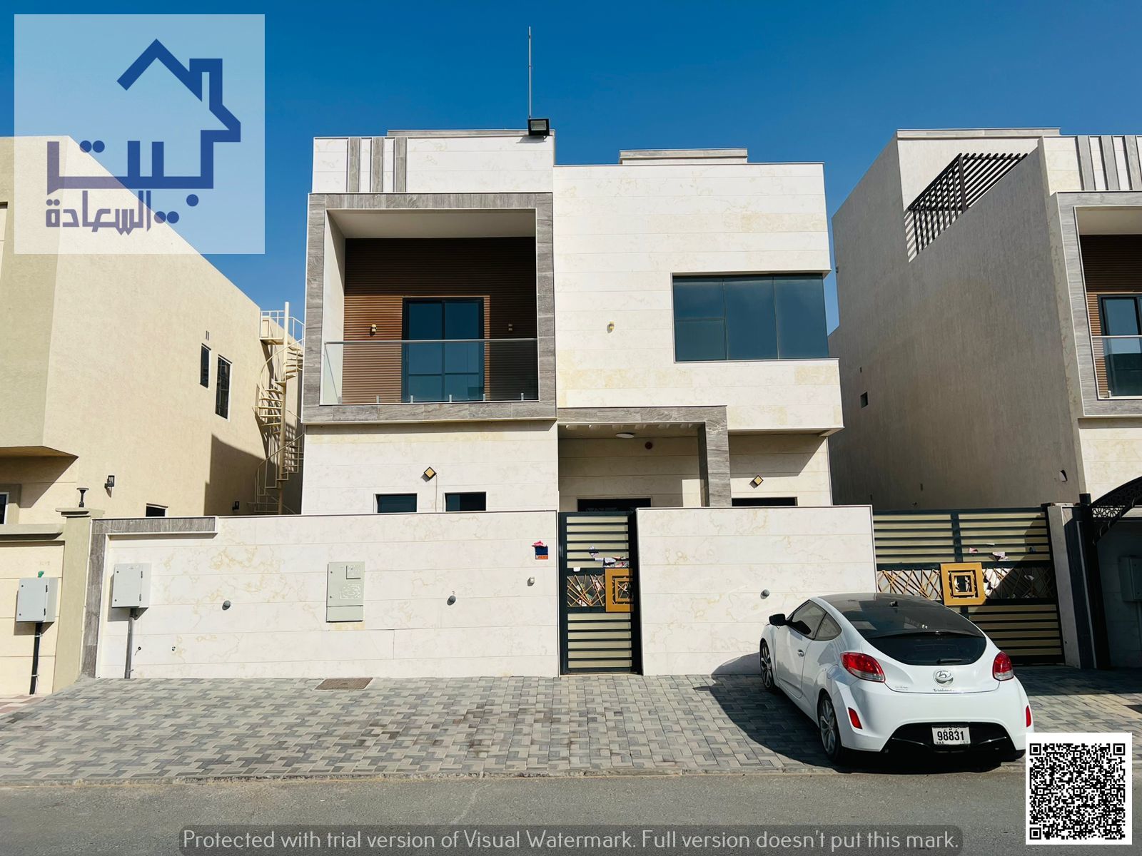 Villa for rent in Al Yasmeen, first tenant, ready to move in, 5 master bedrooms, on main road, near services, easy access to Dubai and Sharjah.