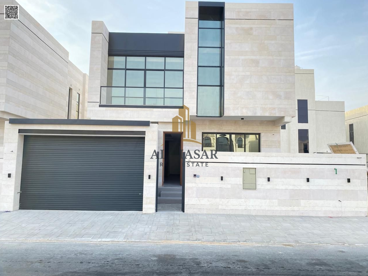 Your chance to own your dream villa. Freehold ownership for all nationalities. Negotiable. Super deluxe finishing.