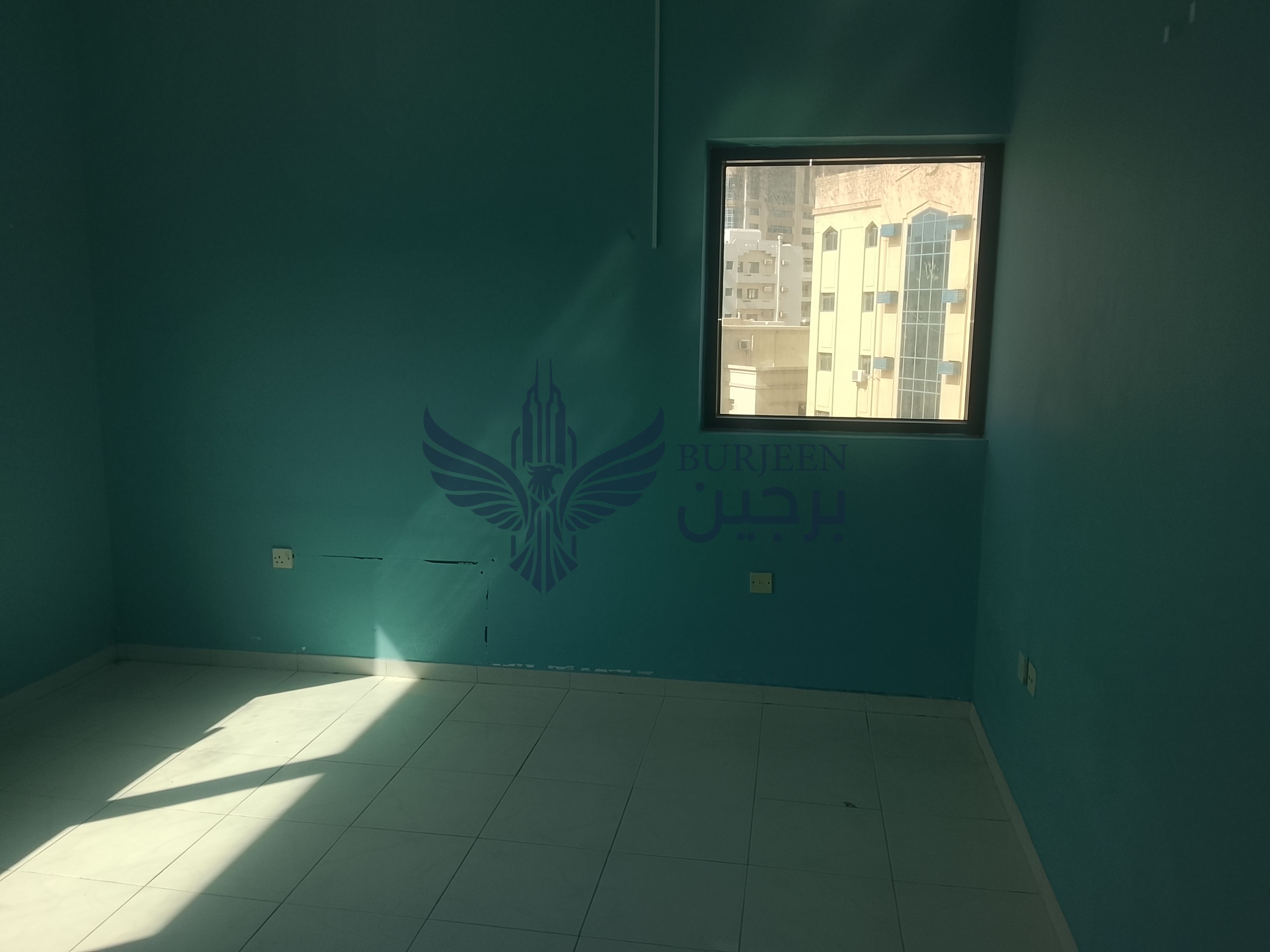 Spacious flat 2bhk with 2 toilet and central Ac