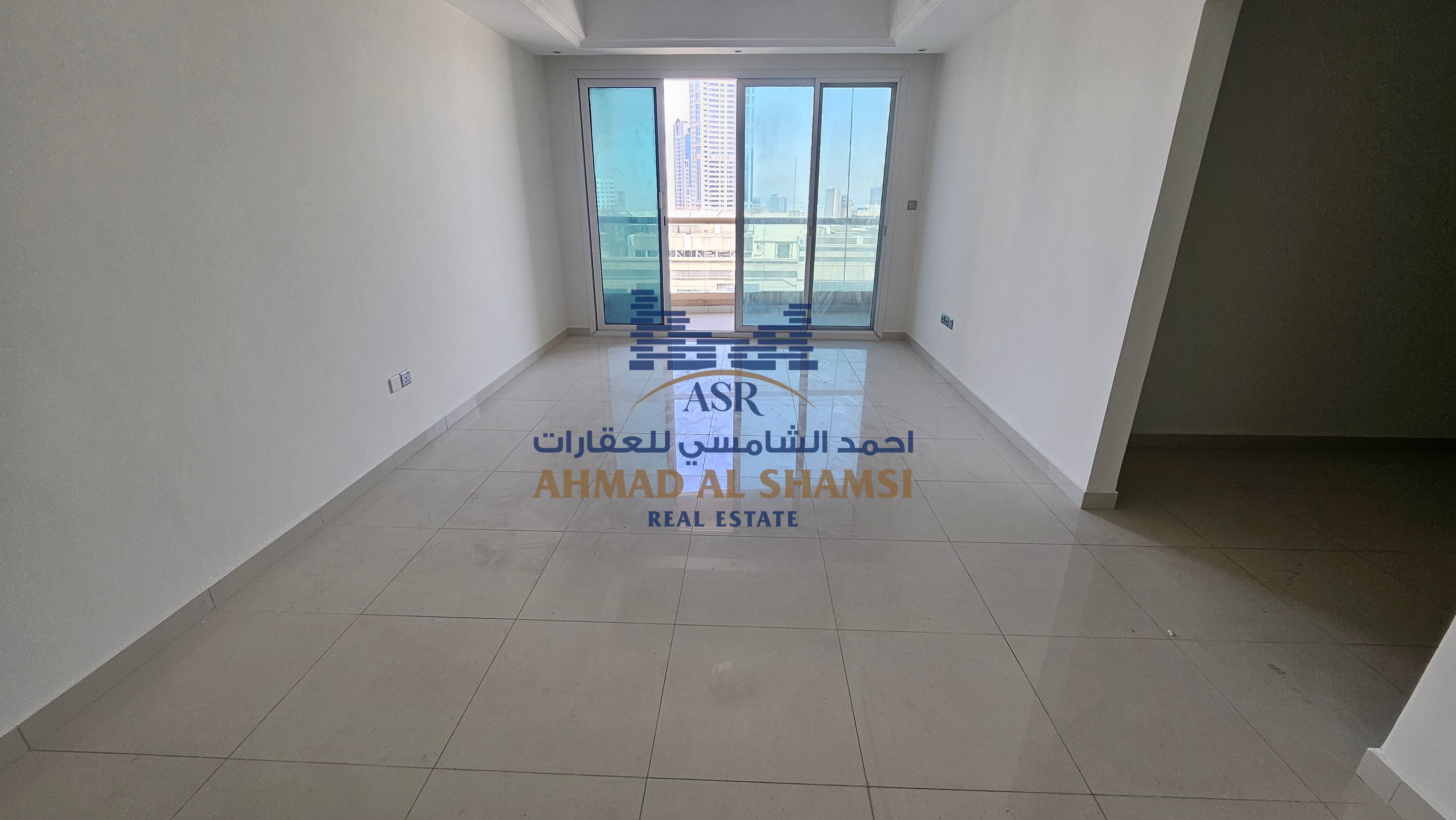Chiller Free || Spacious || 2BHK || Huge Balcony || Parking Free || Gym, Pool || Available On Very Prime location