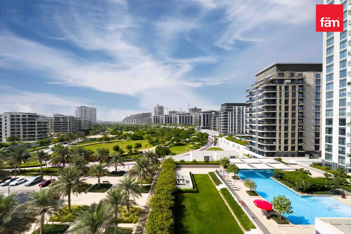 Park View | Vacant on Transfer | Park Access