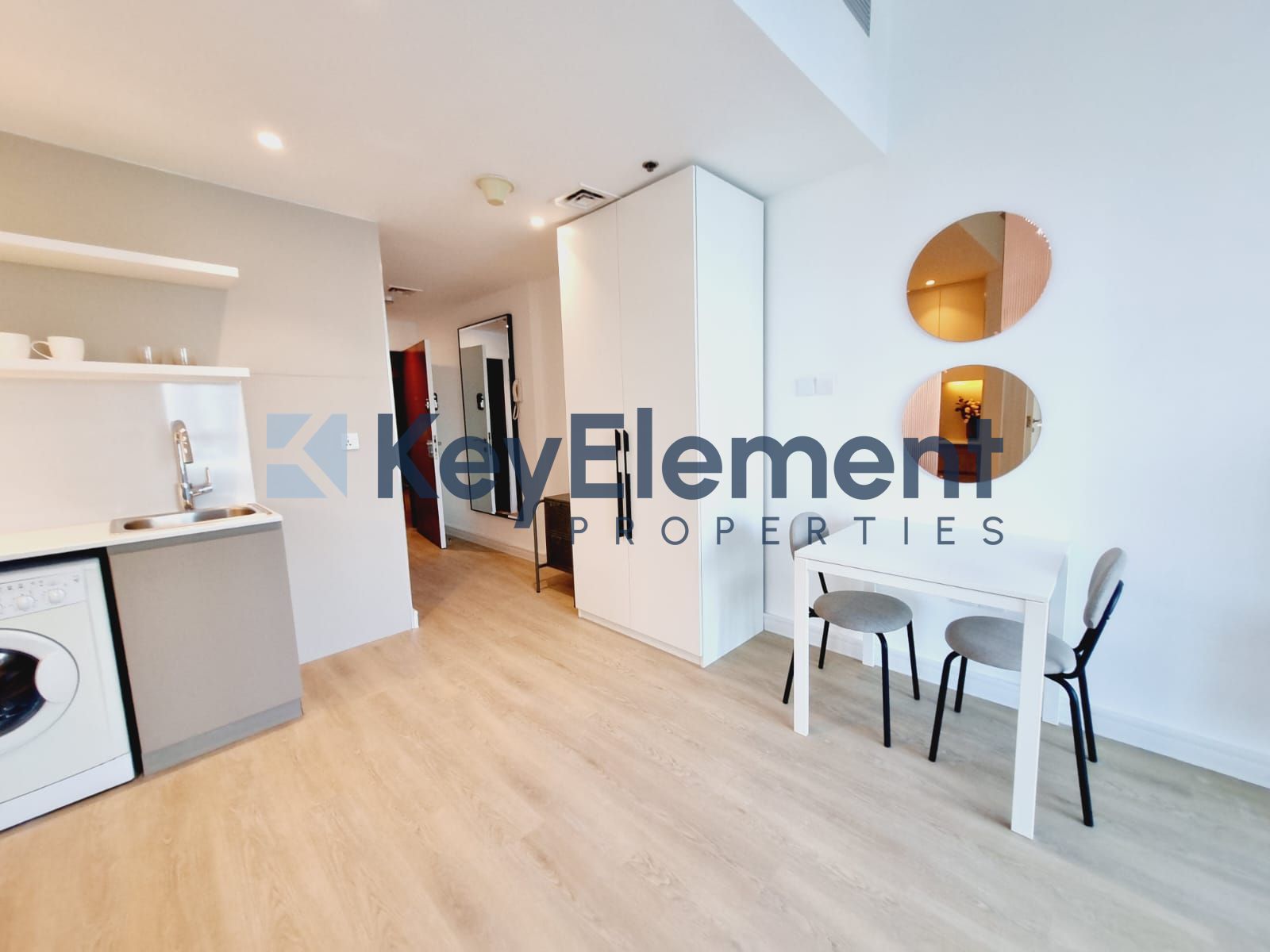 Spacious 1BR Apartment | Furnished | Prime Location