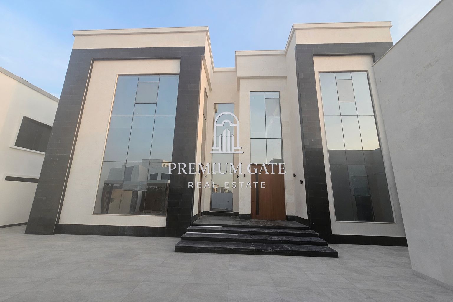 Brand new 6 Bedrooms | Modern design | Maids