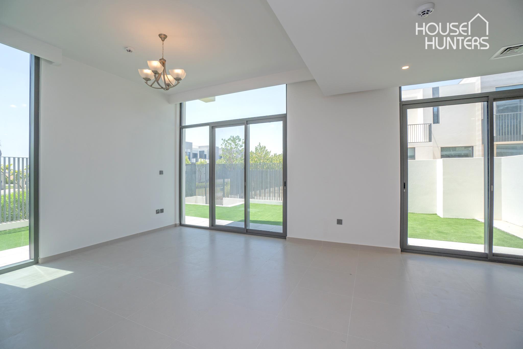 Great location| Landscaped with natural grass