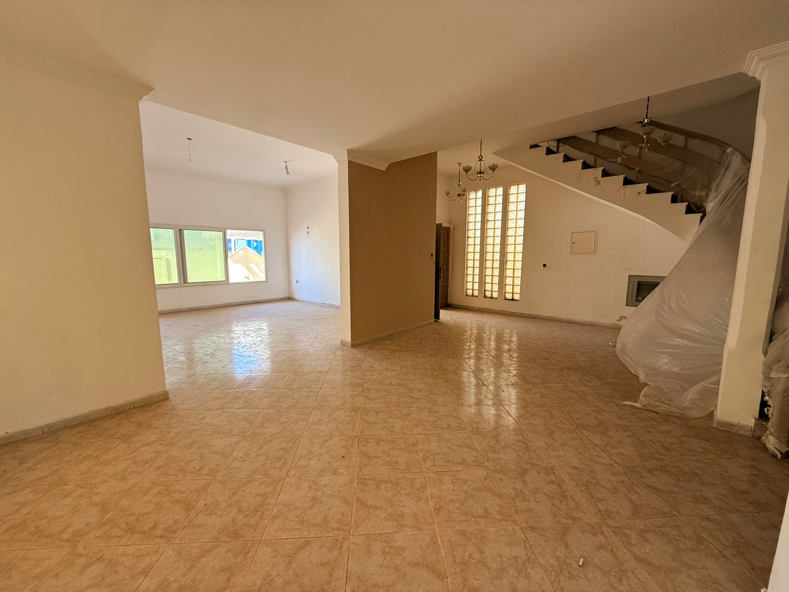 Sea View - 4BR Villa - 2 Spacious Living Rooms - Covered Roof - 2 Floors - 2 Kitchens - Balcony View - Prime Location Al Rifa’a Sharjah