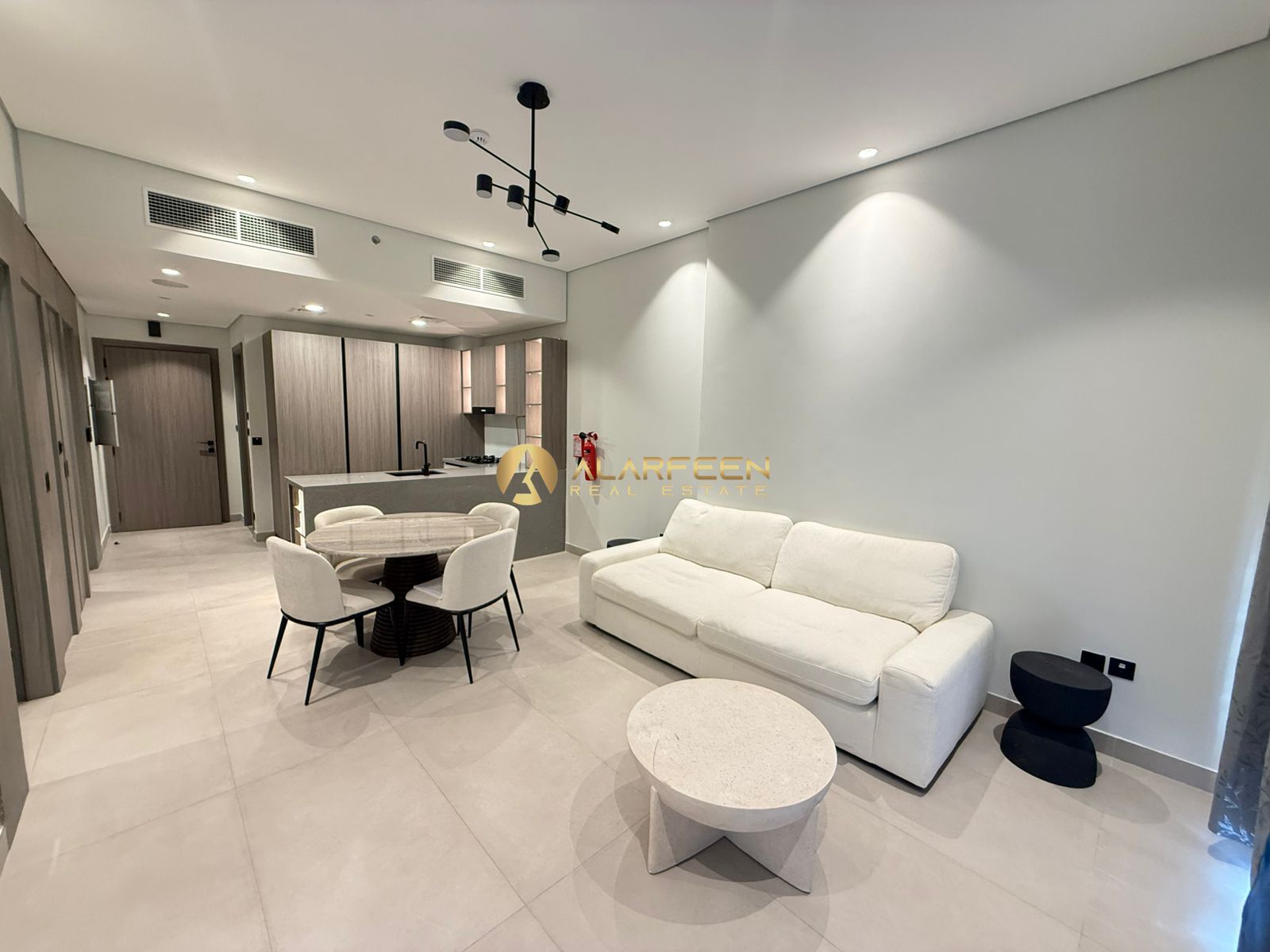 Community Facing| 1BR + Study | Ready to move