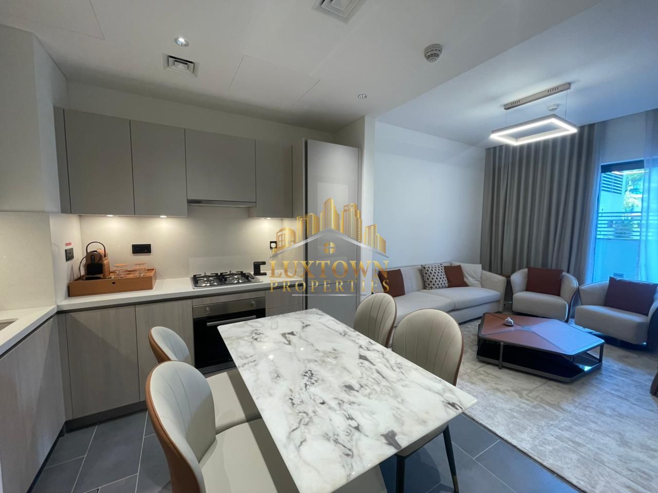 Big Layout - Modern - Prime Location - Ready