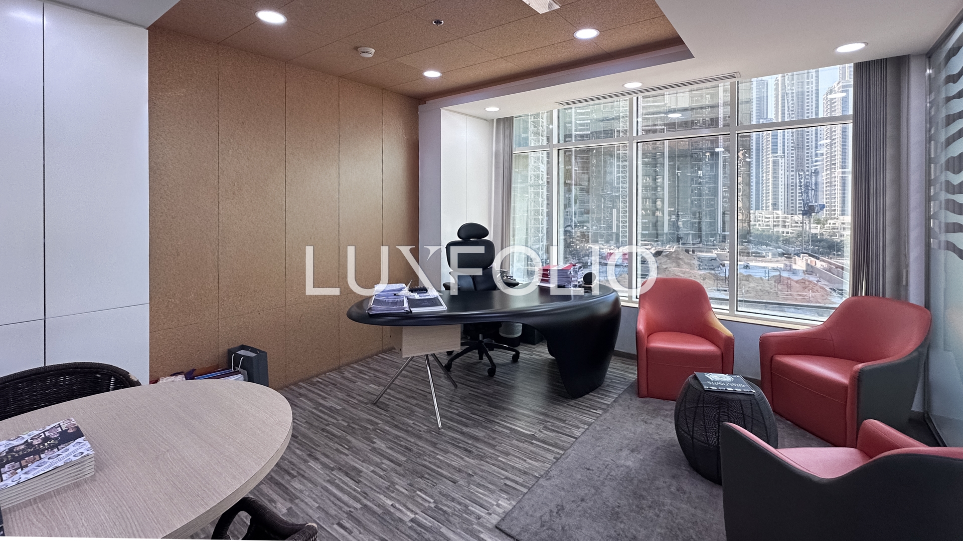 BURJ VIEW | PRIME LOCATION | FURNISHED
