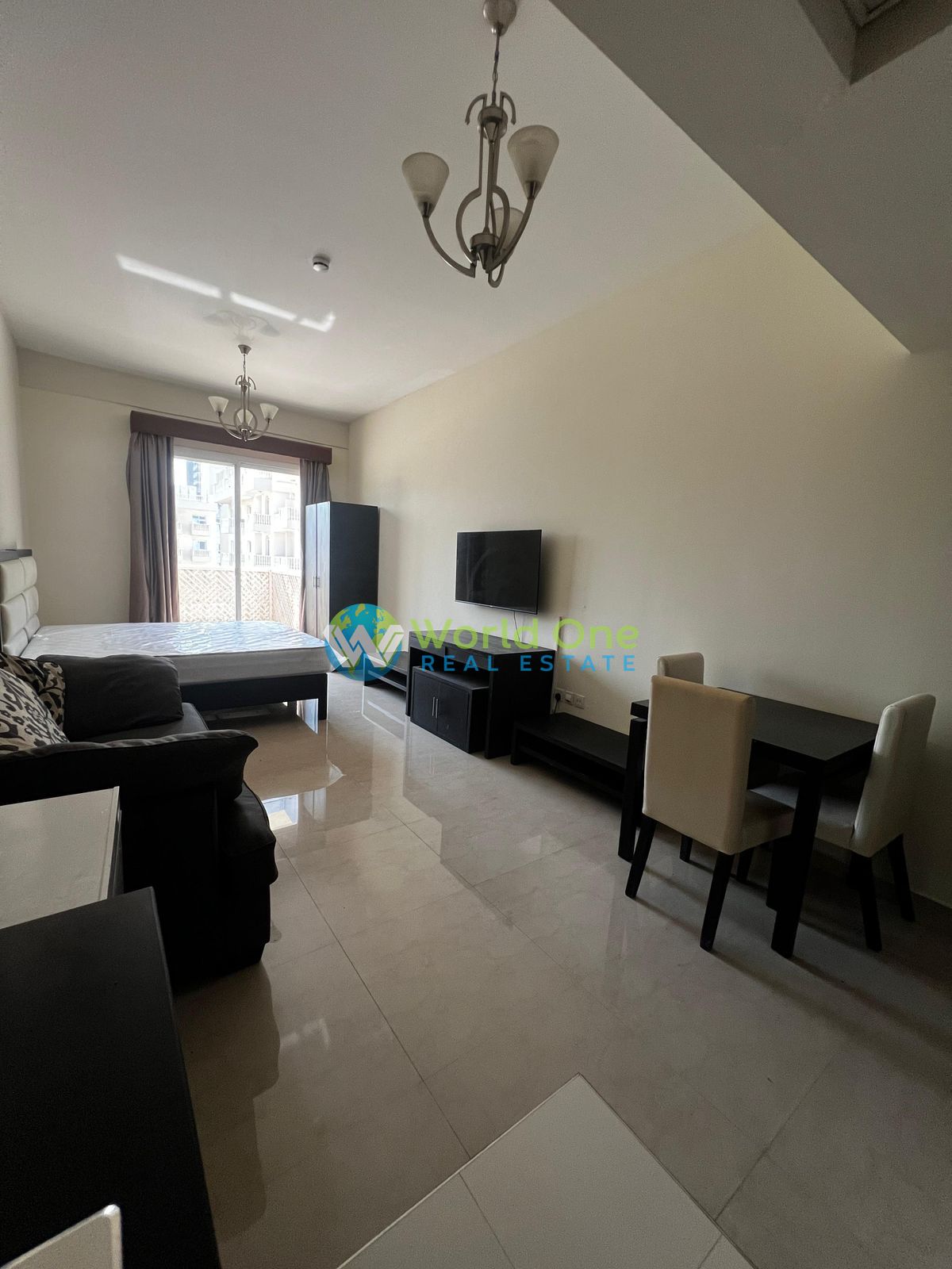 Fully Furnished | Pay In 3 Chqs | Ready To Move