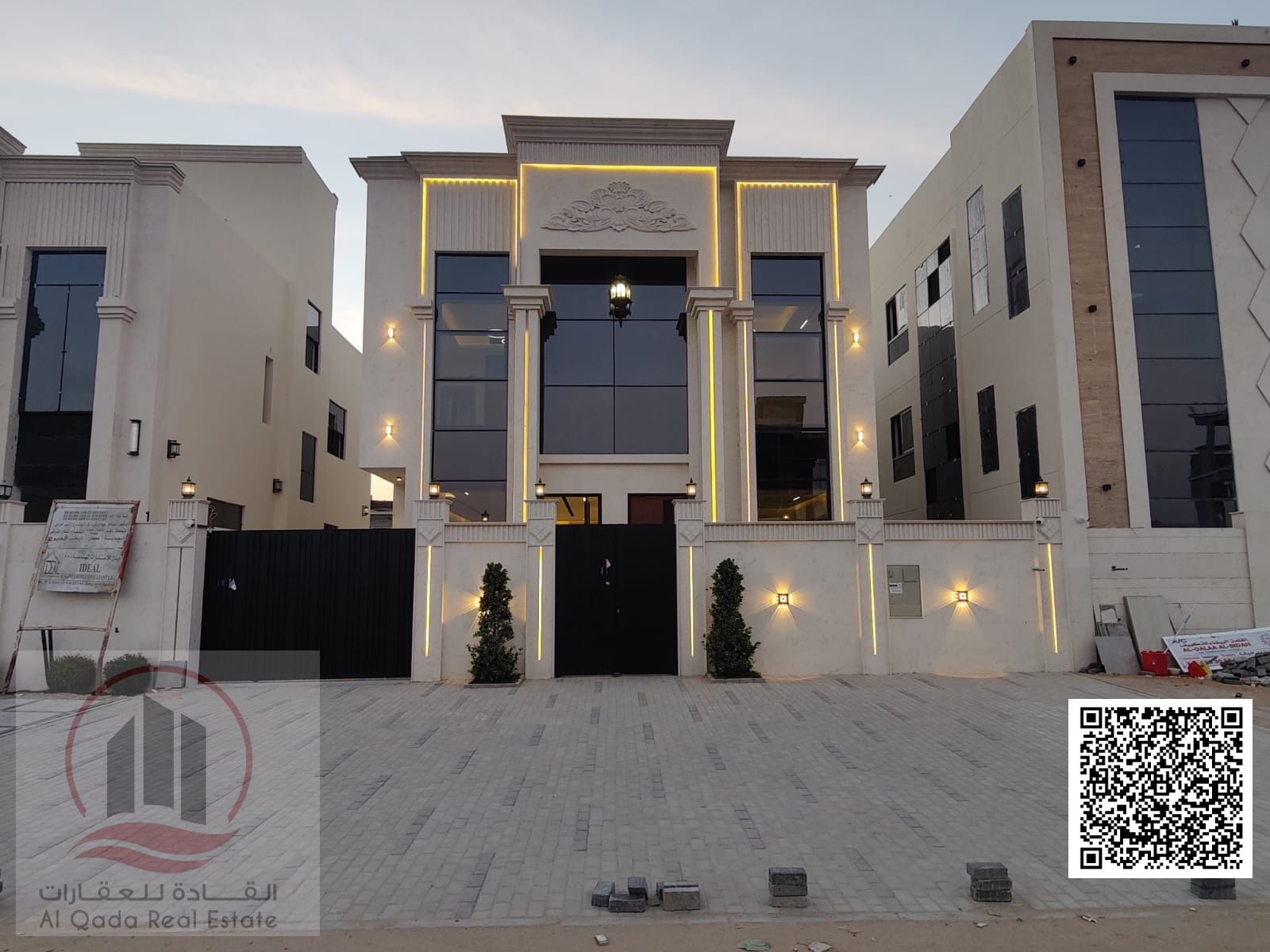 Classic 5-bedroom villa with roof terrace, price including registration fees