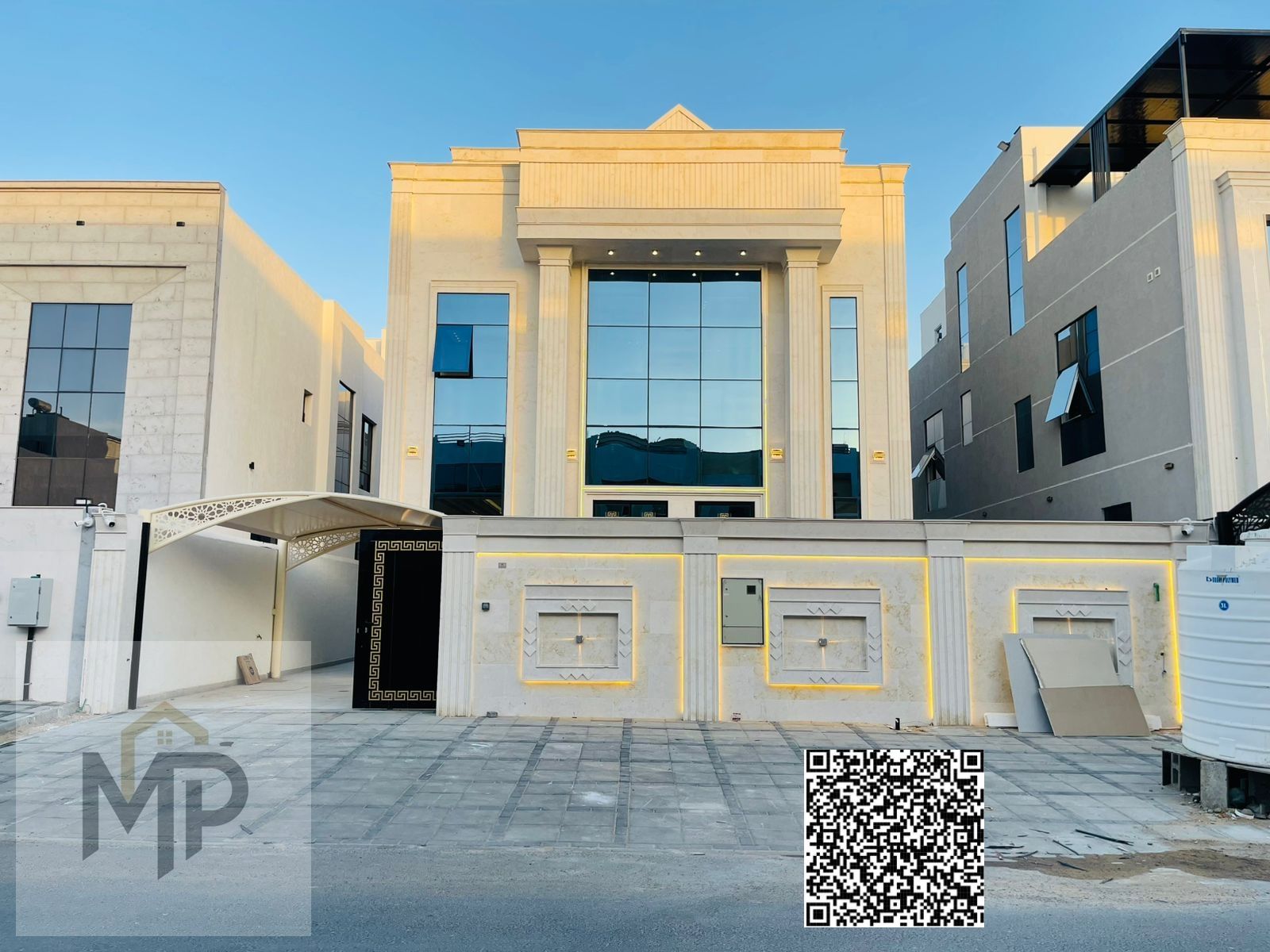 For sale: A luxurious two-story classic villa with a rooftop terrace. Price includes electricity, water, and air conditioning.