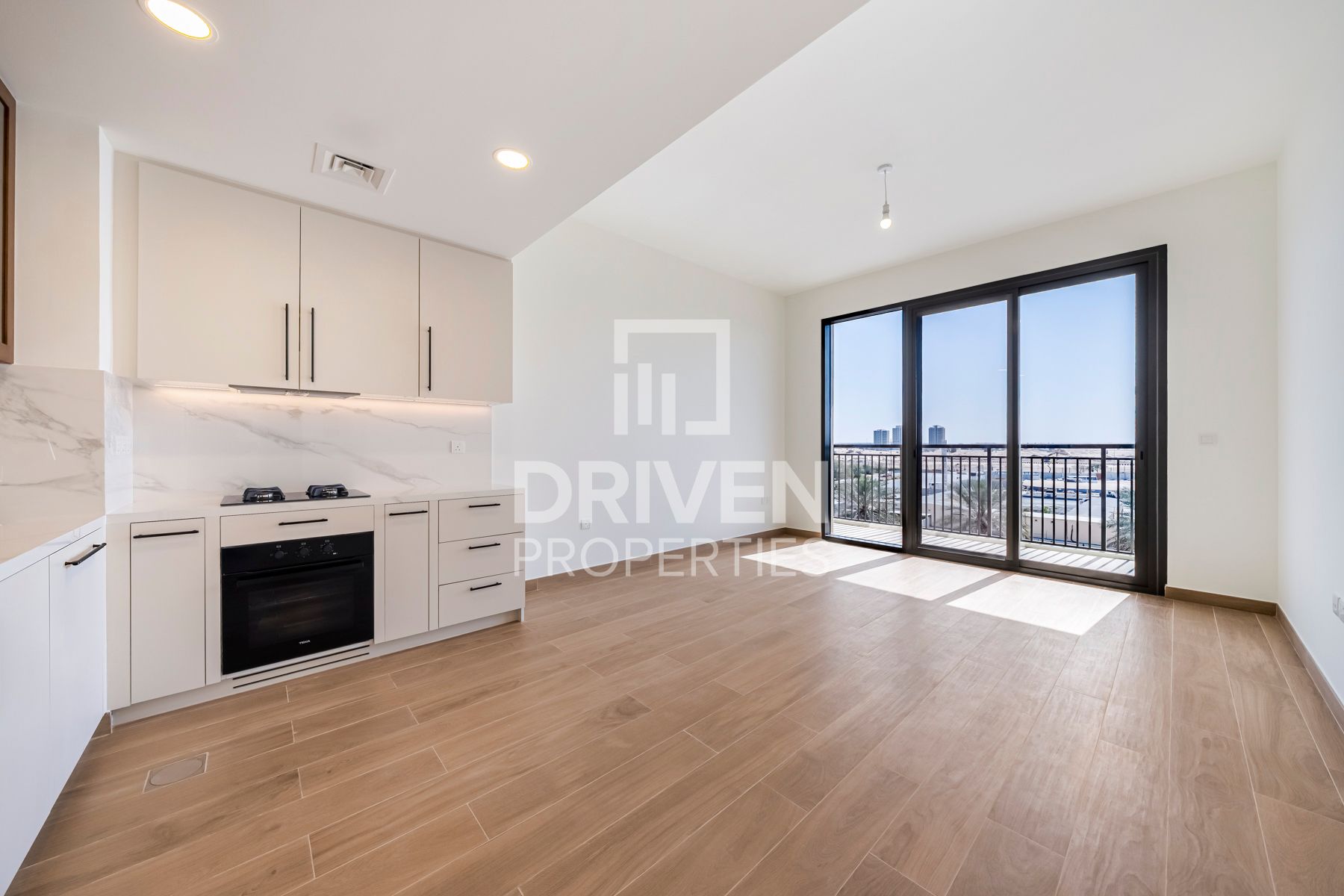 Semi Furnished | Ready to Move in | Boulevard View