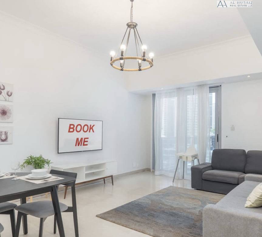 Spacious 1BR | Upgraded | Partial Marina View
