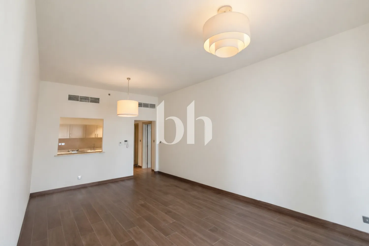 Fully Upgraded | Vacant | Near Metro