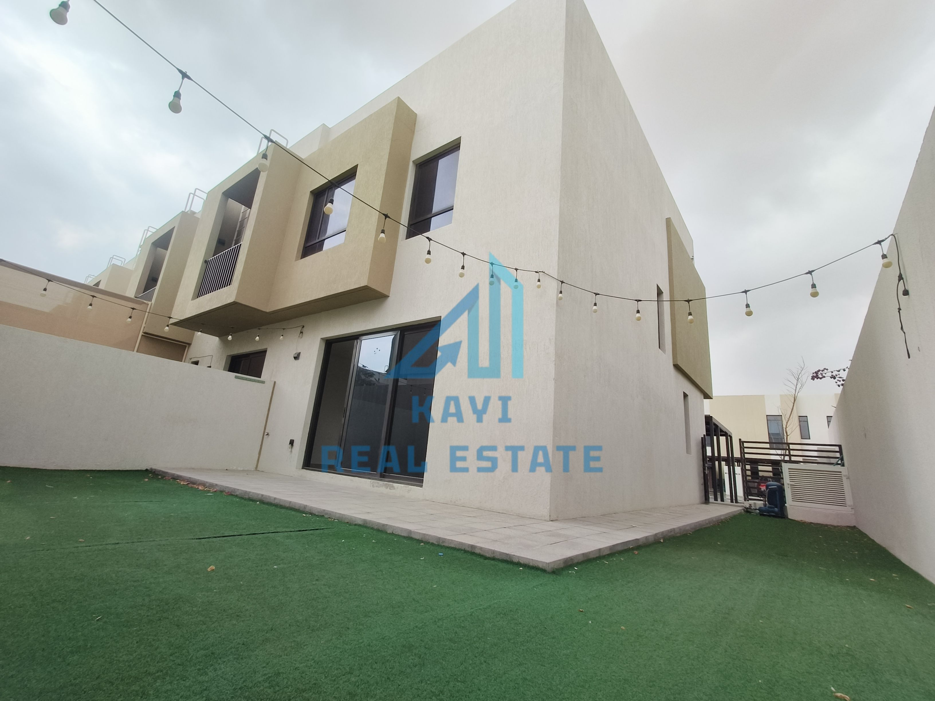 Premium Corner 3BHK + Maid’s