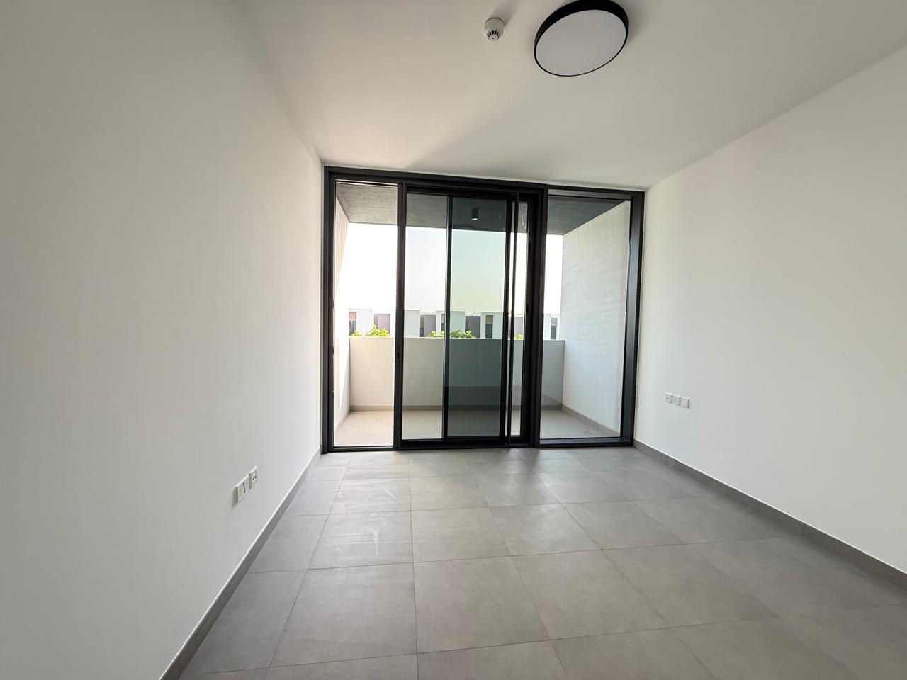 Lxury and Like Brand new apartment jym pool parking kids play open view
