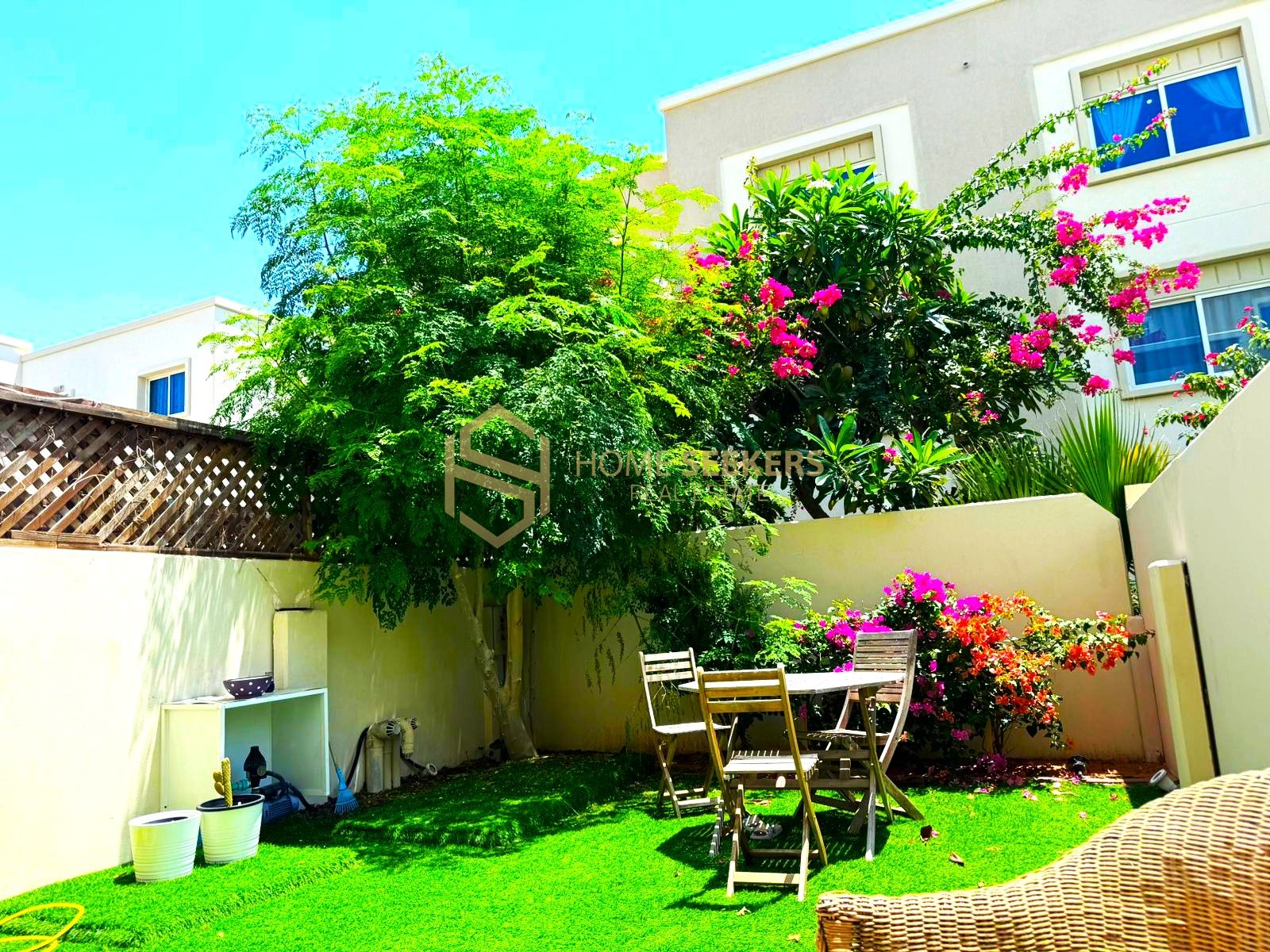 Double row | Luxurious Community | Book Now