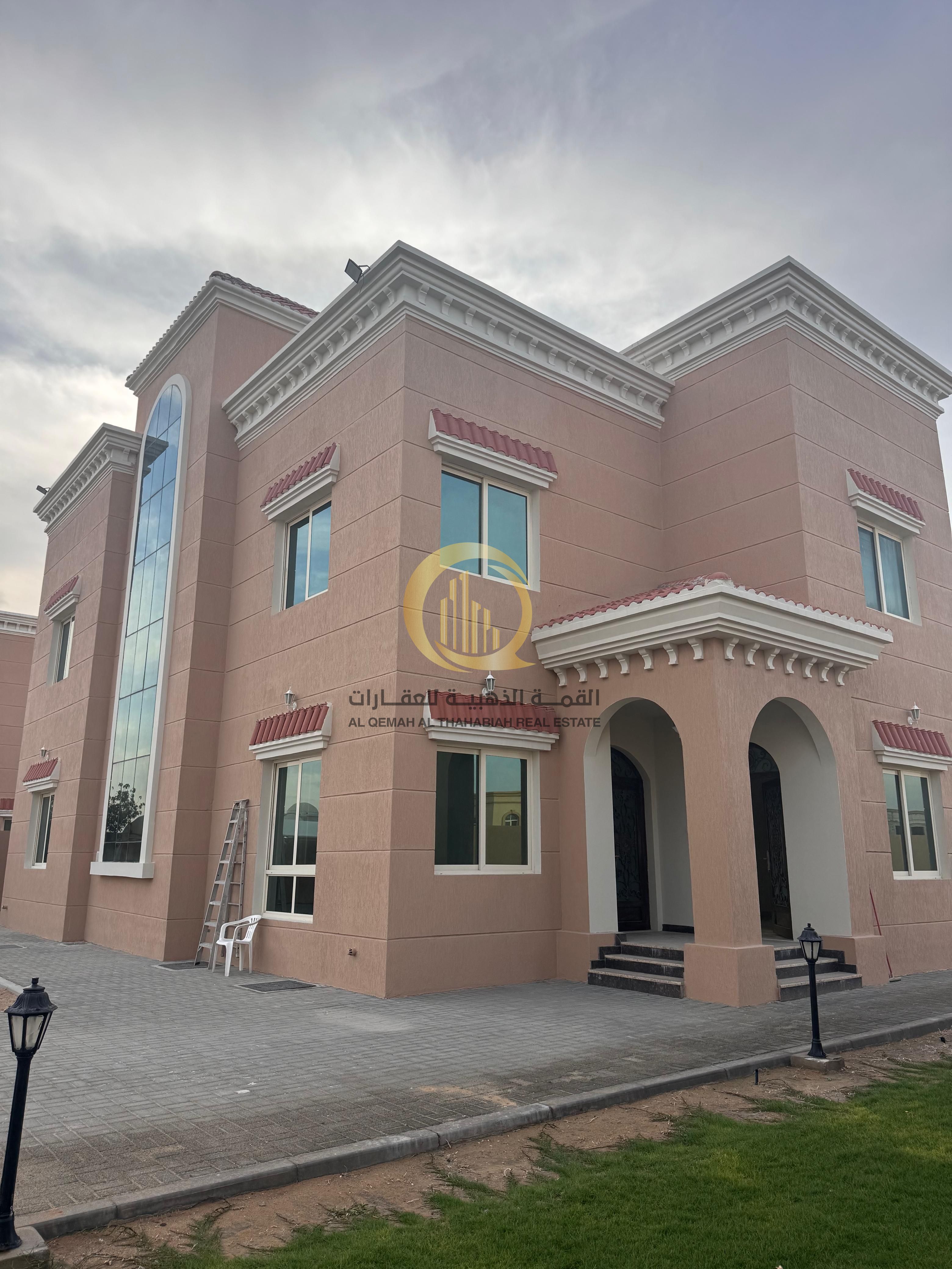For sale: Residential villa in the Al-Gharinah Sharqia area, with an area of 19,000 sq. ft. , ownership available for citizens and Gulf Cooperation Cou