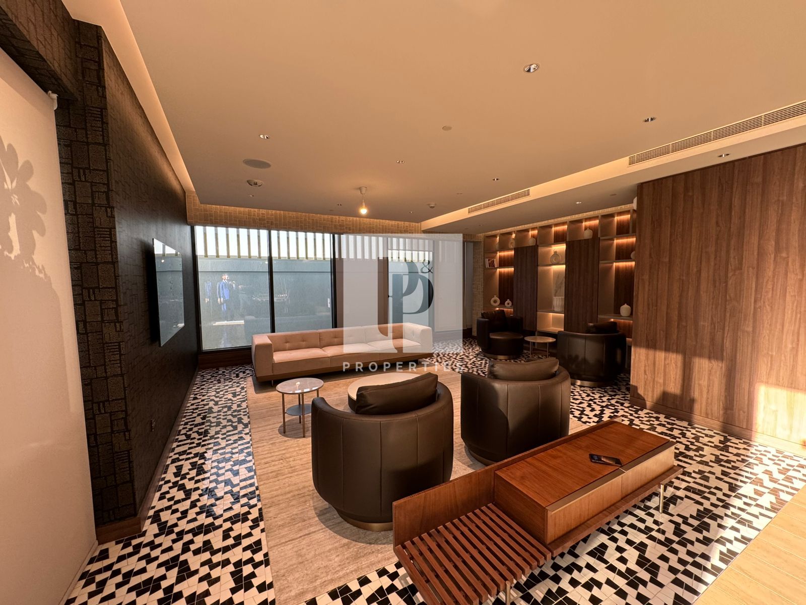 High floor I Huge Layout I Furnished