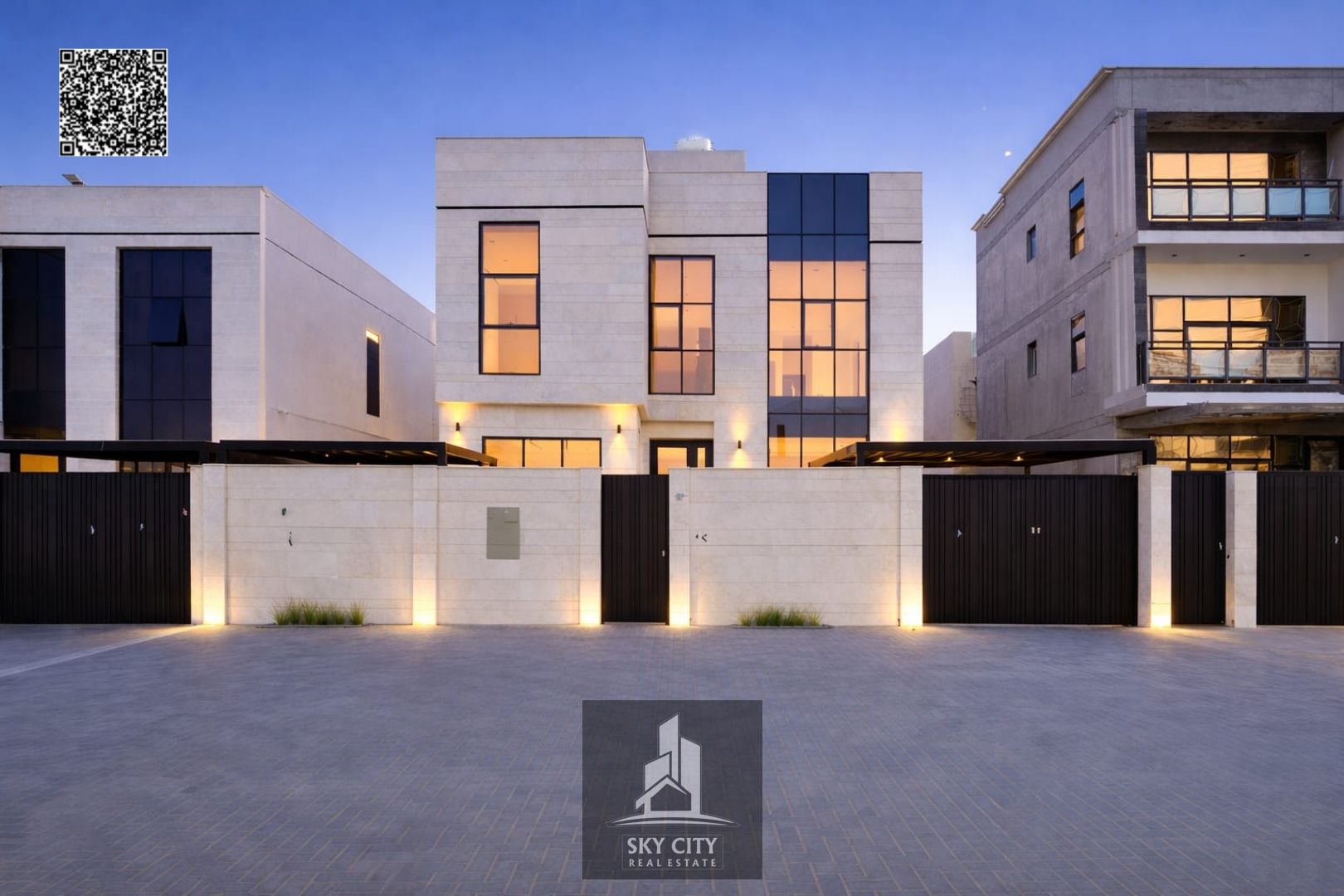 The most luxurious and elegant villas in the Emirate of Ajman, with custom finishing, on a main street near the mosque.