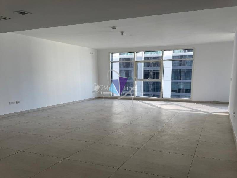 Lux 1BR Apt | Spacious | Stunning Canal View