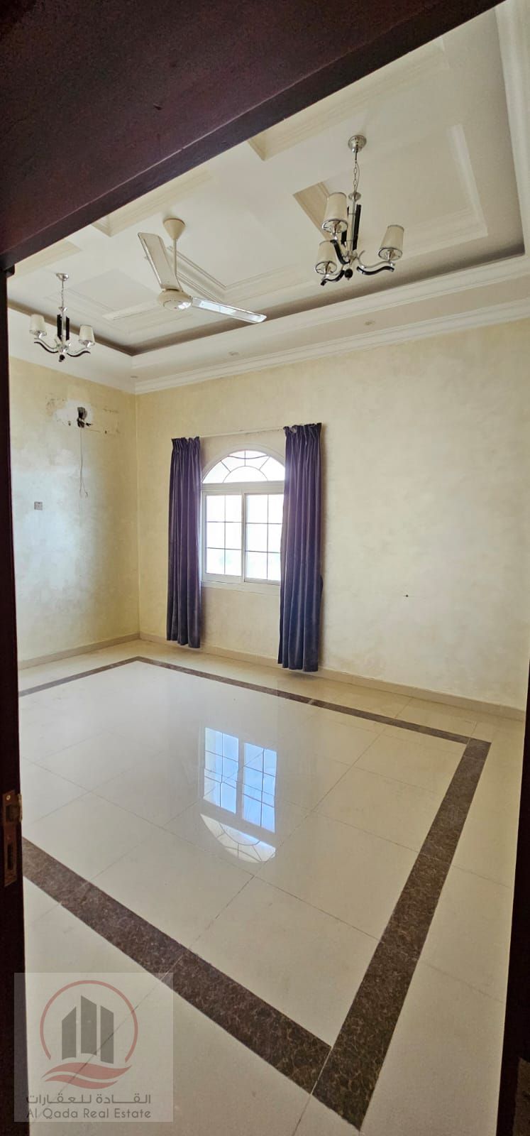 Spacious 5-bedroom villa for rent in Al Muwaihat 1 area, with an annex and a store.