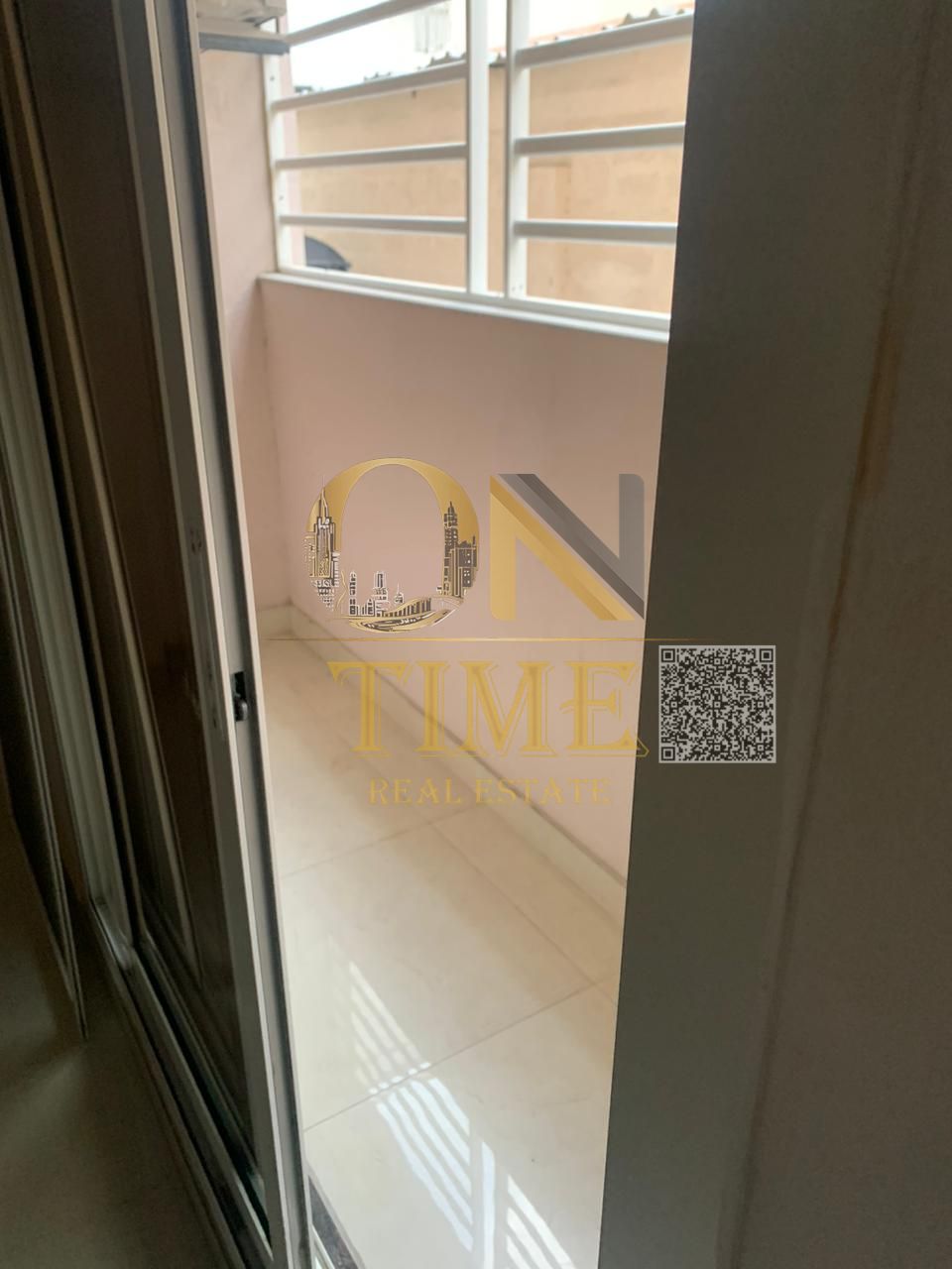 serviced neighborhood modern clean finishing ready for immediate move