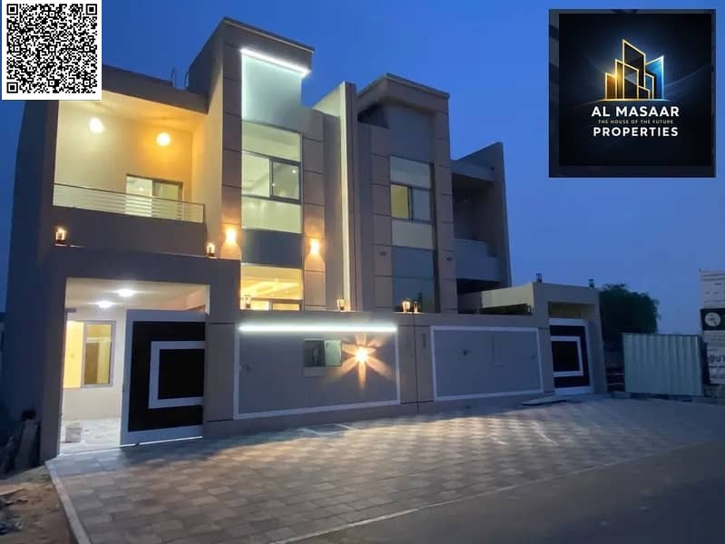 Luxury 3-story townhouse for sale, 7 master bedrooms and a roof terrace, price includes electricity, water and air conditioning