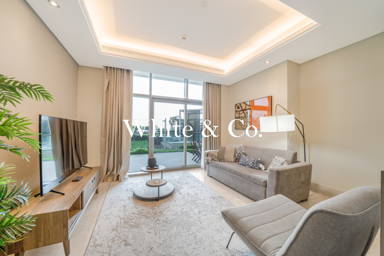 Private Terrace|Fully Furnished|Pool Acc