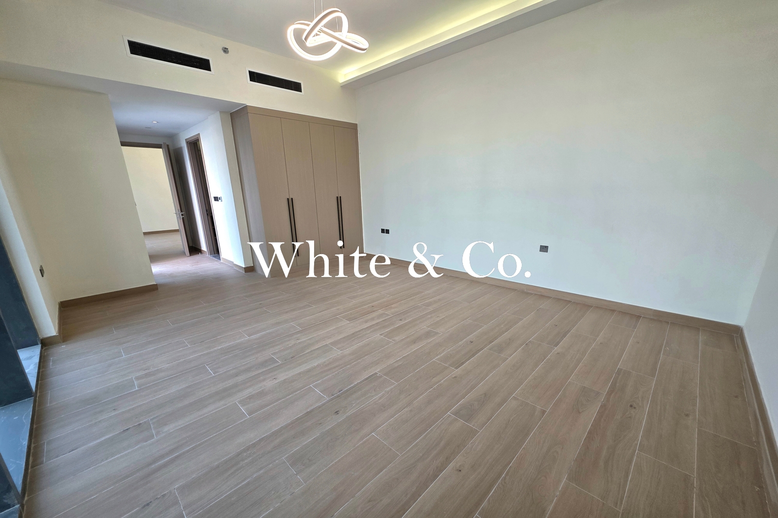 Spacious Unit | Chiller Free | Brand New