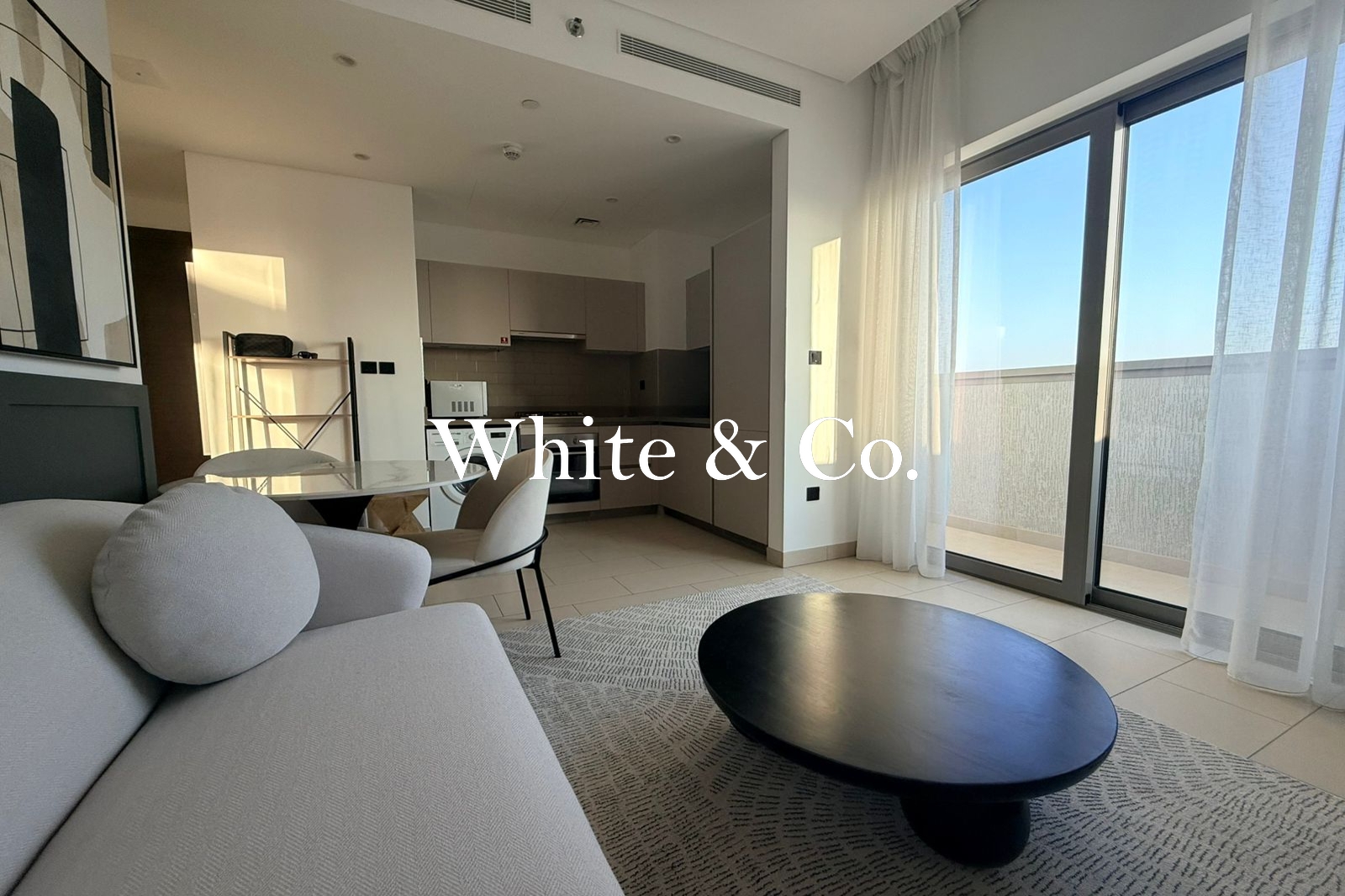 Vacant | Fully Furnished | 4 Cheques