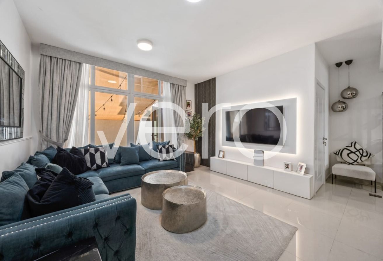 Upgraded | Closed Kitchen | VOT