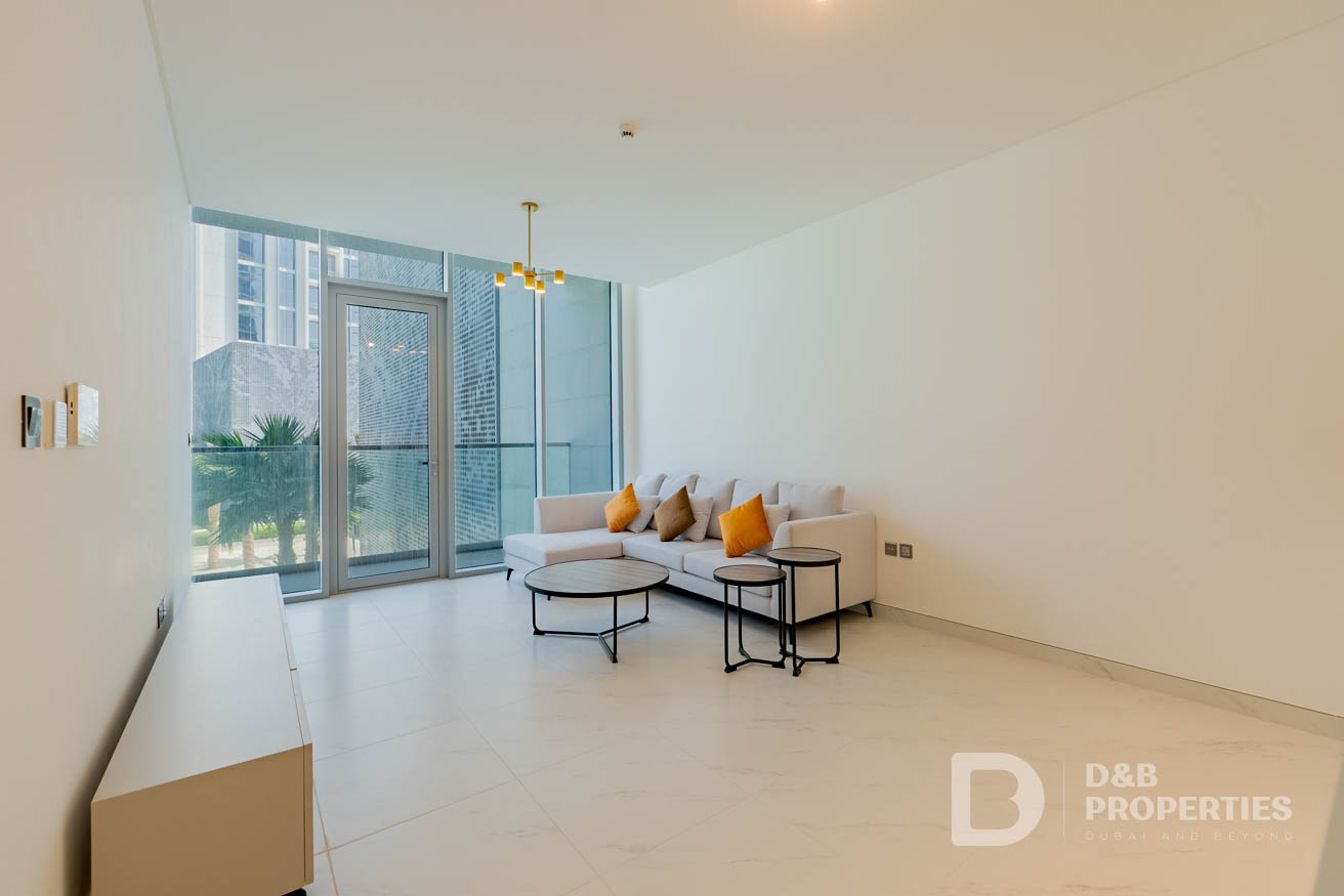 Beautiful Lagoon View | Furnished | Spacious