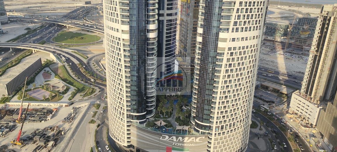Luxury Furnished \ Specious \ High Floor