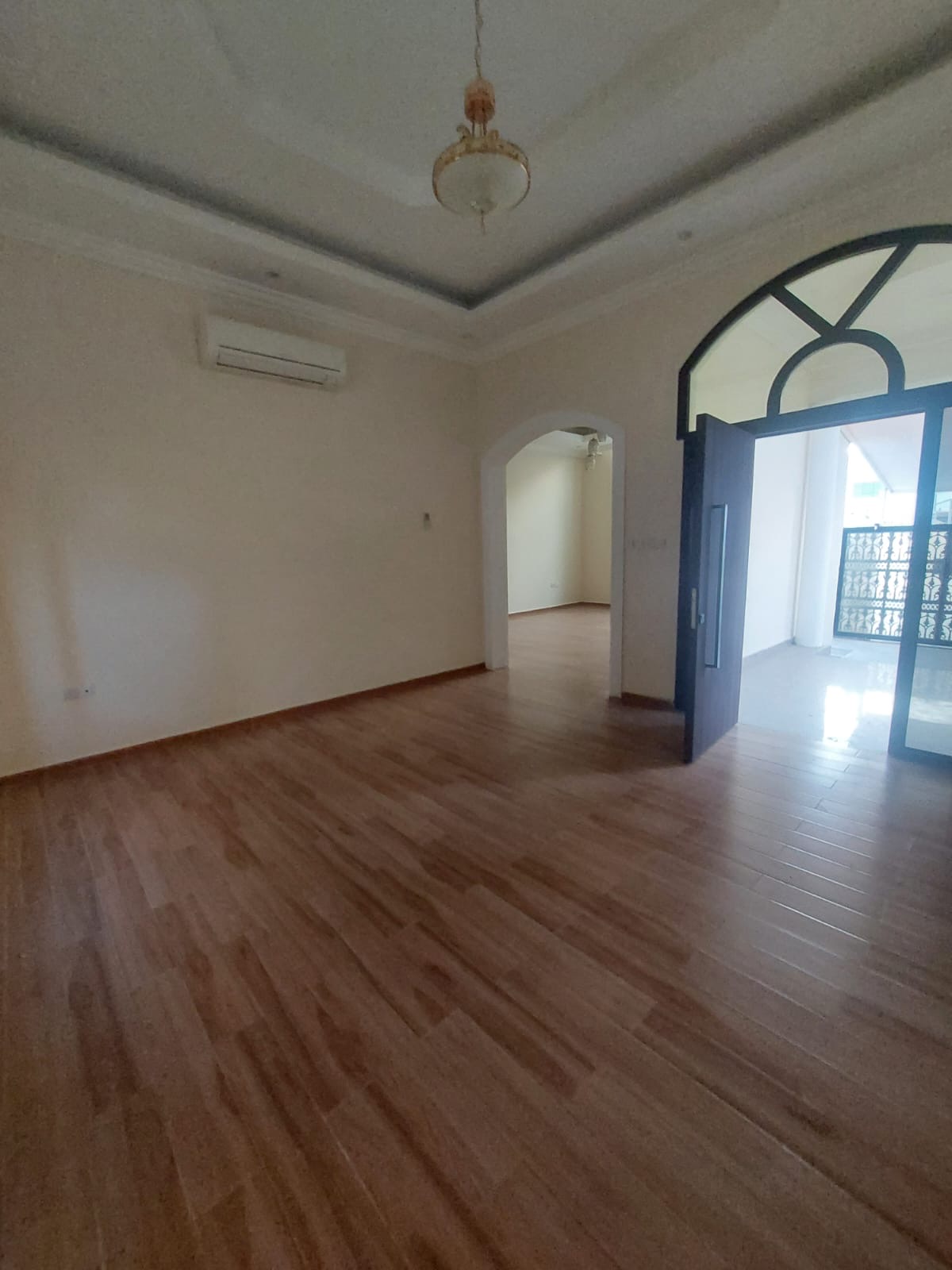 Spacious 4-Bedroom Double-Storey House for Rent – Nakhailat