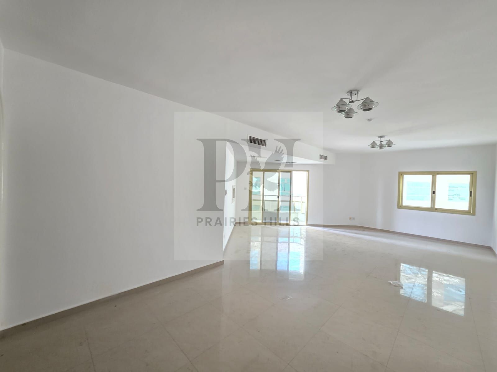 Spacious 2 Bedroom Apartment With Maid's room
