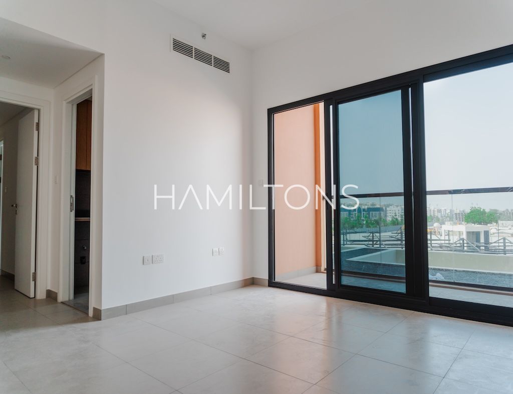 Premium Apartment | Thriving Community | Resale