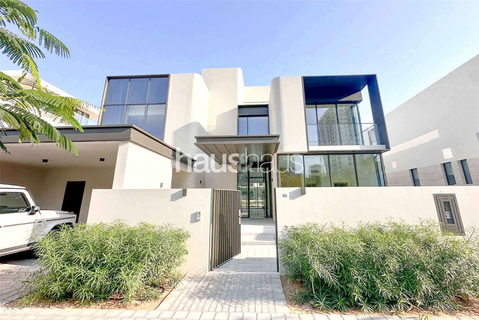 Brand new | Landscape option | Luxury living