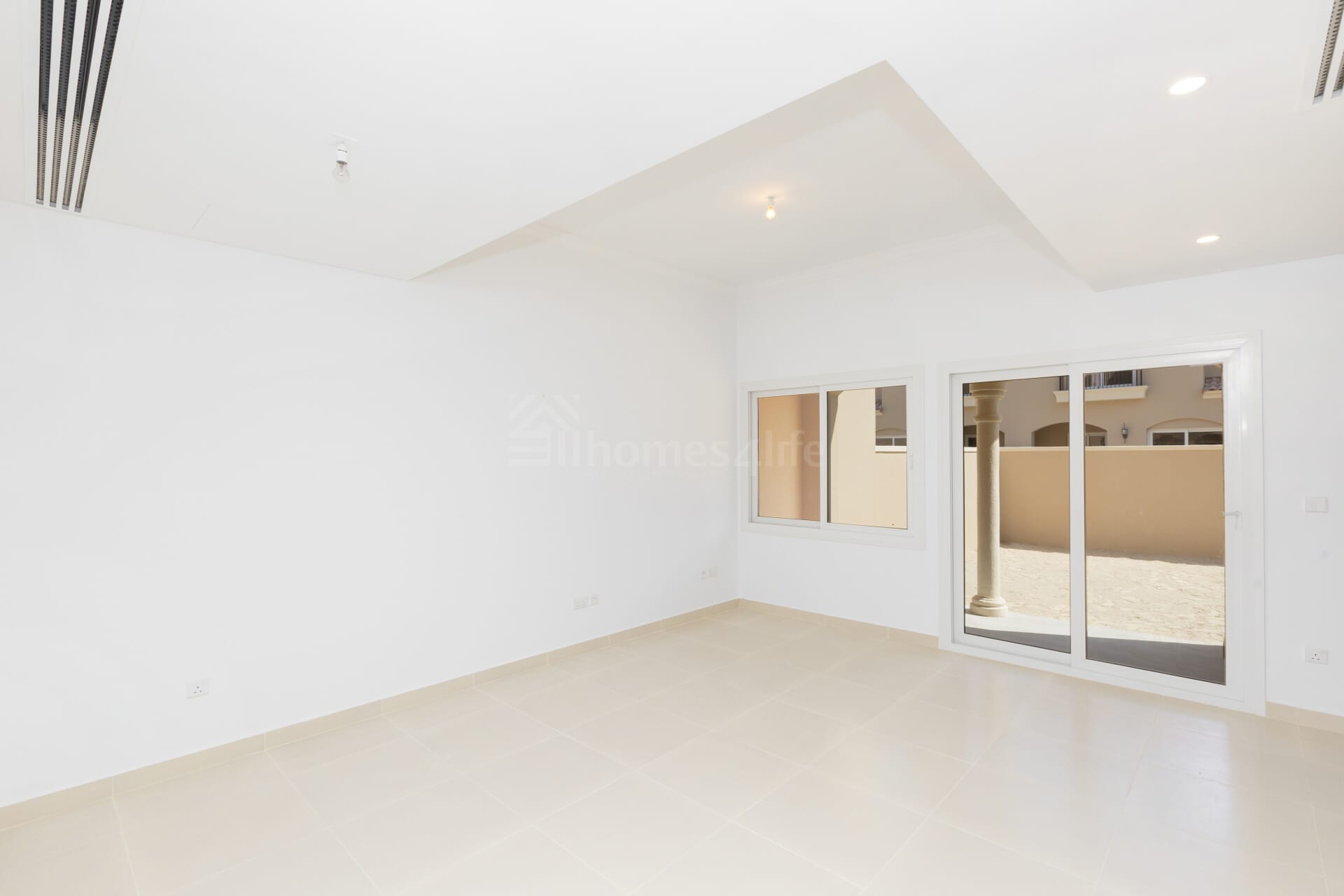 Spacious 2BR | Vacant Now | Ready to Move in