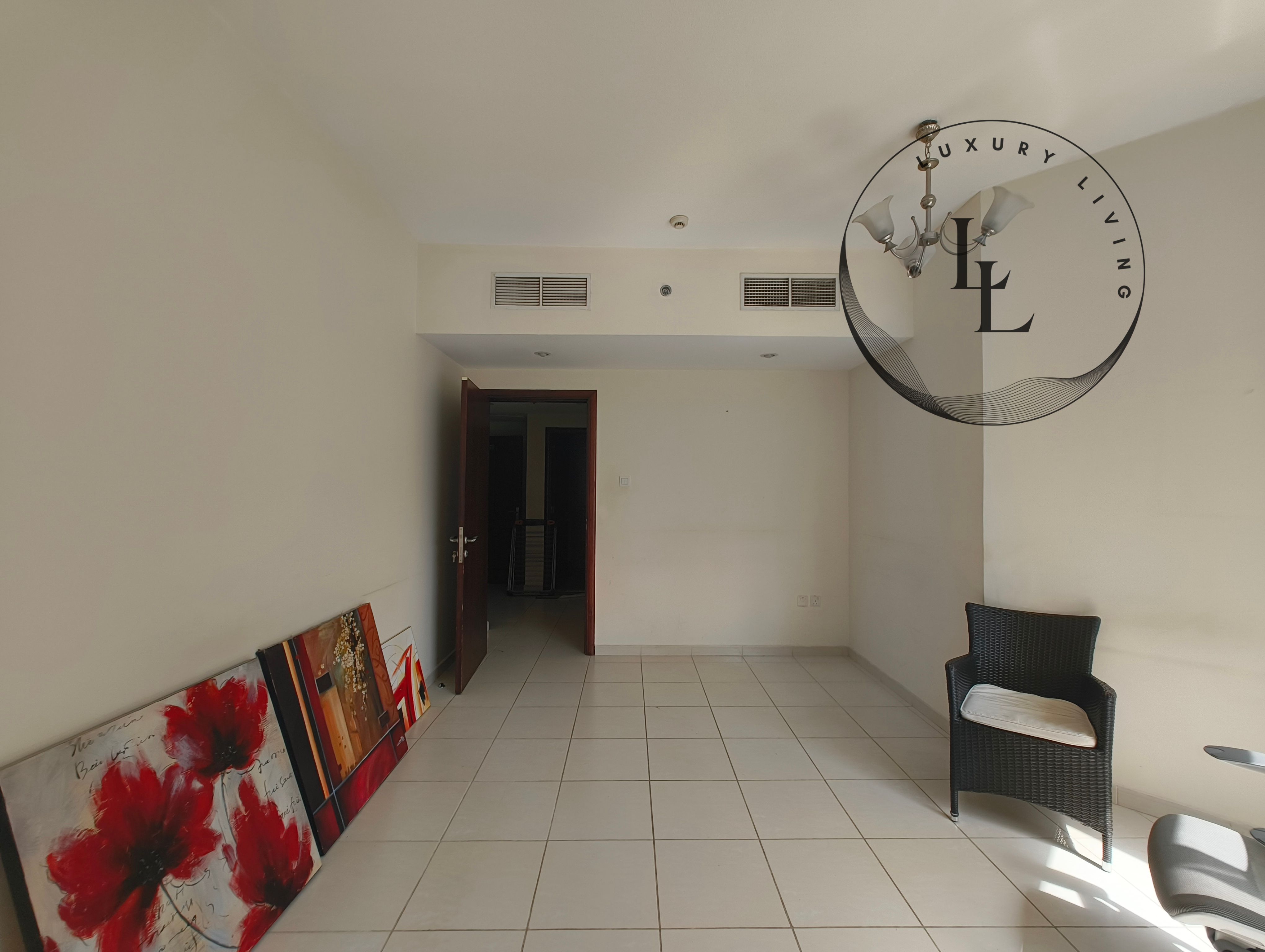 Affordable 1 BHK apartment with parking, big kitchen, 1 washroom, family building prime location.