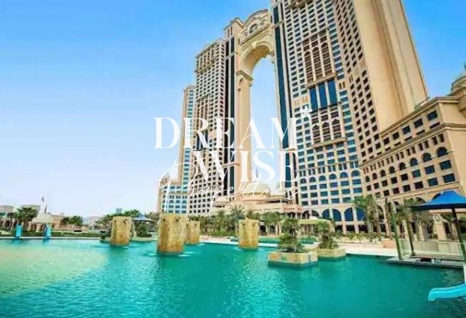 Elegant 1BR |High floor |Full Sea view